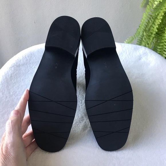 Vaneli Exnula black suede low heeled booties size 8 N NIB Water resistant - Picture 9 of 14